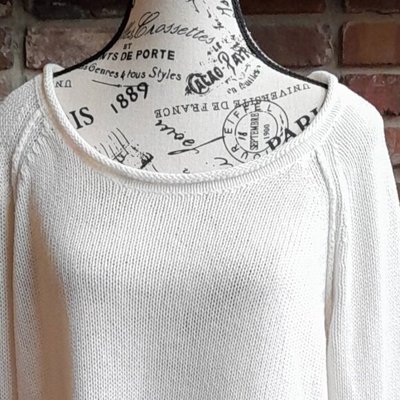 Lilly Pulitzer Sweater - Picture 2 of 7